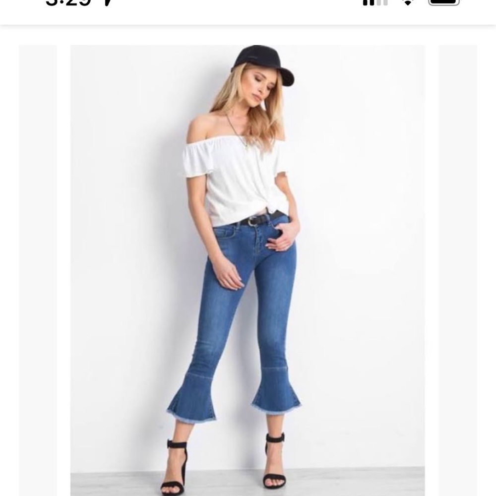 Tyakasha original cropped  ankle flare jeans size 7